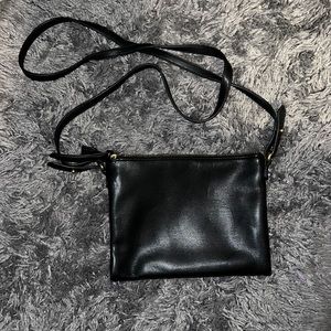 Black Crossbody purse
